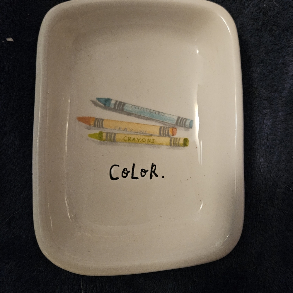Rae dunn small tray